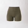 Shorts sportivi verdi da donna a vita alta: tessuto elasticizzato, morbido e confortevole, perfetti per fitness, yoga, pilates e allenamenti di ogni intensità.